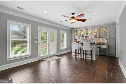 1390 Thomas Road, Decatur, GA 30030 - Photo 31
