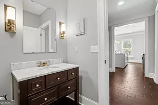 1390 Thomas Rd, Decatur, GA 30030 - Photo 33