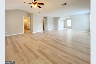5983 Hitt Lake Trail, Stone Mountain, GA 30087 - Photo 15