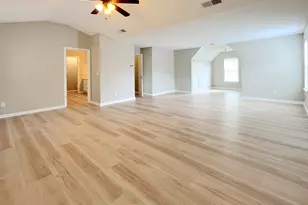 5983 Hitt Lake Trail, Stone Mountain, GA 30087 - Photo 15