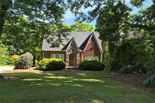 152 Mt Paran Rd NE, Atlanta, GA 30327 - Photo 3