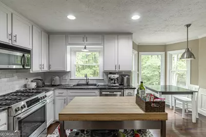 3236 Classic Drive, Snellville, GA 30078 - Photo 11