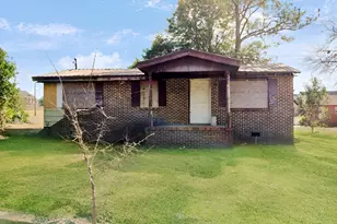 106 Youman St, Vienna, GA 31092 - Photo 1