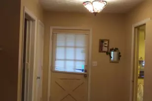 2837 Pebble Dr, Decatur, GA 30034 - Photo 11