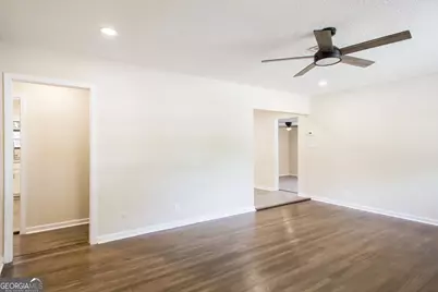 407 Pineview Drive, Waycross, GA 31501 - Photo 5