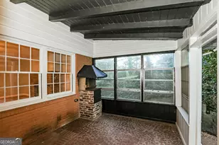 1752 Laurelwood Dr SW, Atlanta, GA 30311 - Photo 7