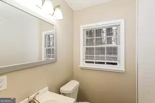 1752 Laurelwood Dr SW, Atlanta, GA 30311 - Photo 19