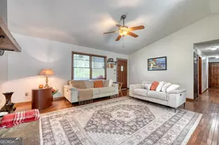 1085 W Jones Creek Rd, Blairsville, GA 30512 - Photo 13
