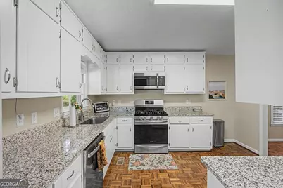 107 Lisa Lane, Carrollton, GA 30117 - Photo 17