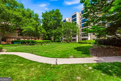 1800 Clairmont Lake #116, Decatur, GA 30033 - Photo 27