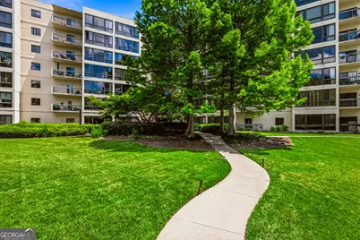 1800 Clairmont Lake #116, Decatur, GA 30033 - Photo 13