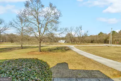 3020 Meadow Trail, Loganville, GA 30052 - Photo 11