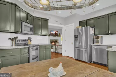 3020 Meadow Trail, Loganville, GA 30052 - Photo 23