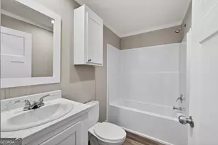741 Thompson Ln, Loganville, GA 30052 - Photo 11