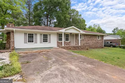 122 Carroll Circle, Carrollton, GA 30117 - Photo 5