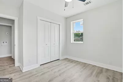 211 Jenks Street, Savannah, GA 31415 - Photo 13