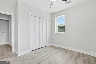 211 Jenks St, Savannah, GA 31415 - Photo 13