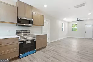211 Jenks St, Savannah, GA 31415 - Photo 7