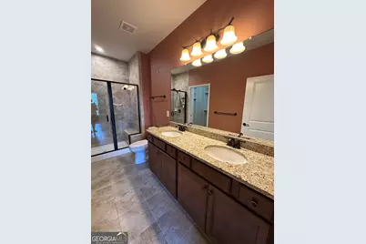 214 Brunswick Drive, Griffin, GA 30223 - Photo 17