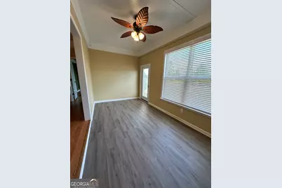 214 Brunswick Drive, Griffin, GA 30223 - Photo 11