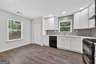 3239 Mc Henry Ave, Scottdale, GA 30079 - Photo 5