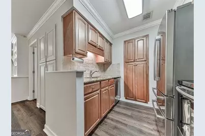 25104 Plantation Drive NE, Atlanta, GA 30324 - Photo 5