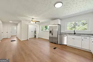 308 Fairview Rd, Brooks, GA 30205 - Photo 7