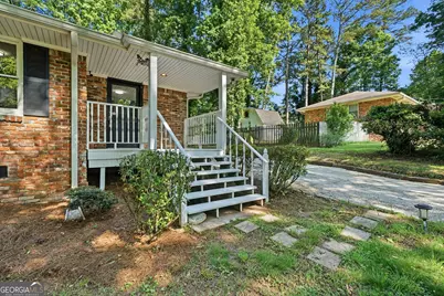 2109 Shady Lane, Tucker, GA 30084 - Photo 3