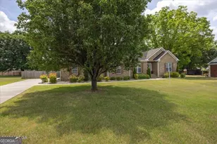 411 Dixieland Dr, Byron, GA 31008 - Photo 37