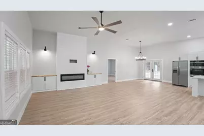 2021 Sparrow Lane, Blackshear, GA 31516 - Photo 9
