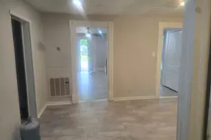 702 N Franklin St, Dublin, GA 31021 - Photo 9