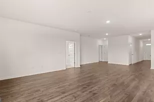 8576 Seabiscuit Rd, Lithonia, GA 30058 - Photo 5