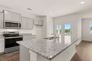 8576 Seabiscuit Rd, Lithonia, GA 30058 - Photo 9