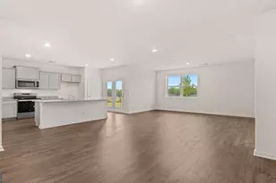8576 Seabiscuit Rd, Lithonia, GA 30058 - Photo 3