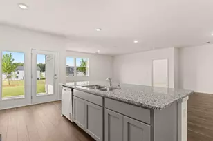 8576 Seabiscuit Rd, Lithonia, GA 30058 - Photo 11