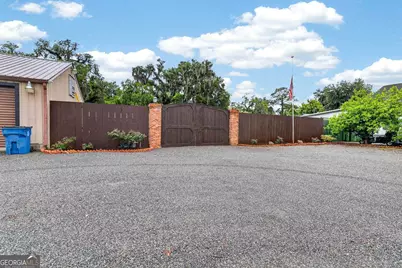1607 Norwich Street, Brunswick, GA 31520 - Photo 25
