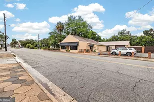 1607 Norwich St, Brunswick, GA 31520 - Photo 1