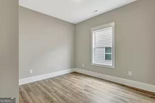 370 Redhaven Dr, Senoia, GA 30276 - Photo 17