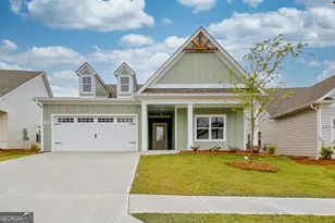 370 Redhaven Dr, Senoia, GA 30276 - Photo 1