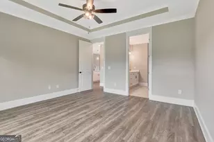 370 Redhaven Dr, Senoia, GA 30276 - Photo 11