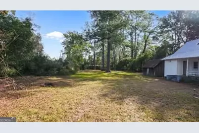 117 McQueen Street SW, Ludowici, GA 31316 - Photo 11