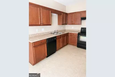1055 City Park Drive, McDonough, GA 30252 - Photo 9