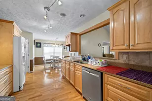 650 Sleeping Meadow Ln, Bethlehem, GA 30620 - Photo 15