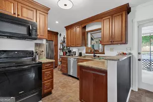 127 Rains Cir, Summerville, GA 30747 - Photo 9