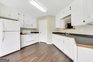 2001 Big Cypress Ln, Locust Grove, GA 30248 - Photo 13