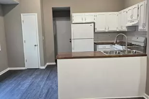 1366 Peninsula Trce, Lawrenceville, GA 30044 - Photo 5