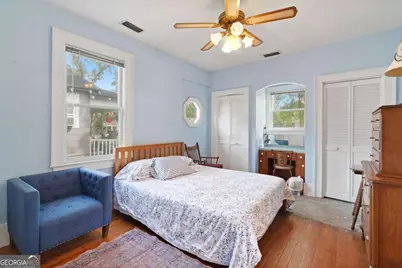 702 E 32nd Street, Savannah, GA 31401 - Photo 15