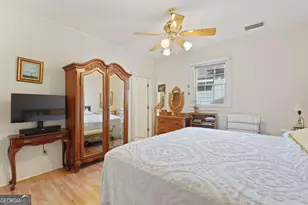 702 E 32nd St, Savannah, GA 31401 - Photo 11