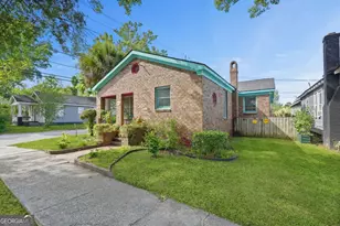 702 E 32nd St, Savannah, GA 31401 - Photo 1