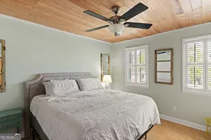 1035 Beachview Dr, Saint Simons, GA 31522 - Photo 15